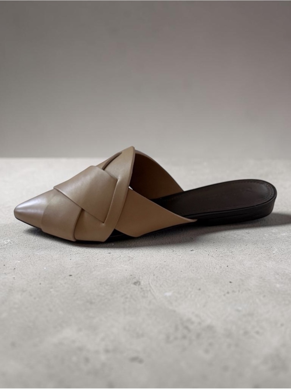 MERCEDES CASTILLO LEIVE Genuine Leather Pointy Toe Mules Size 8